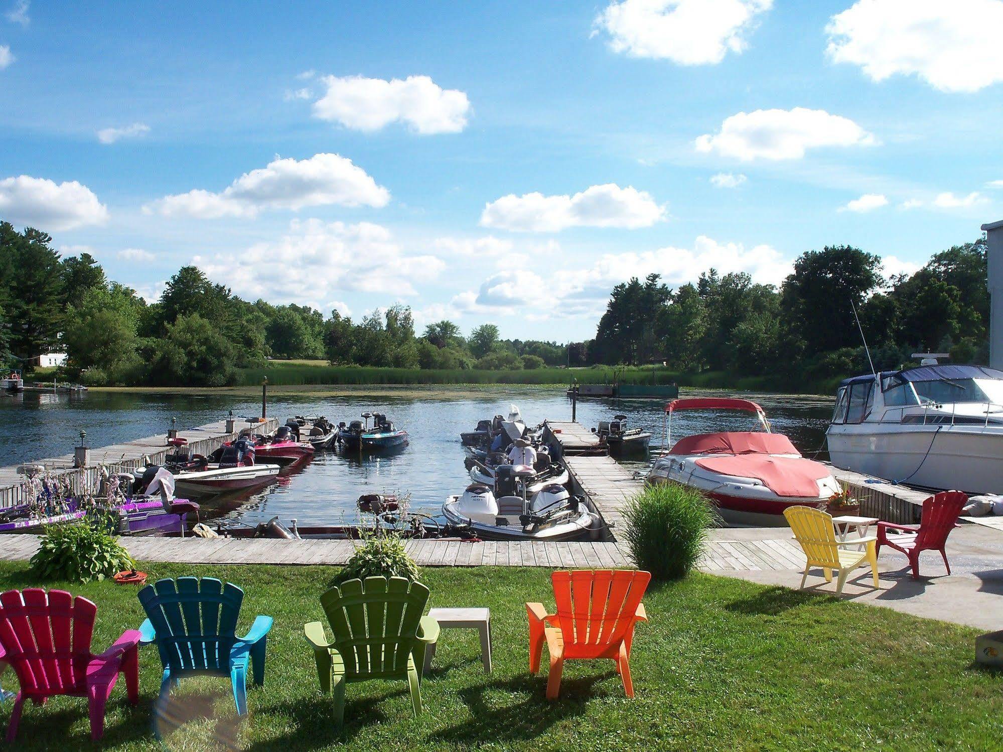 Otter Creek Inn Alexandria Bay Exterior foto